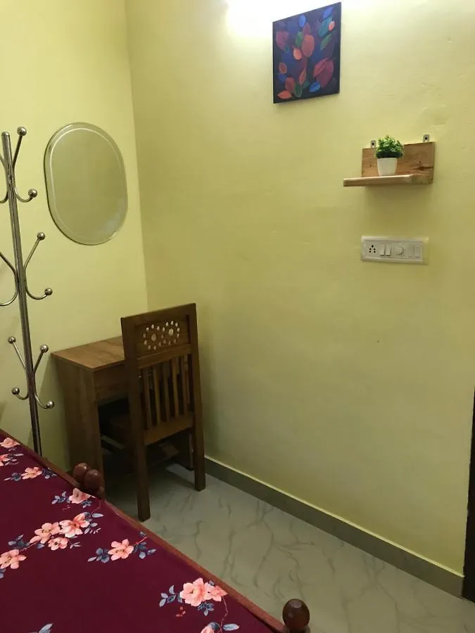 Gods Own Home Stay Kochi 0*,  Índia
